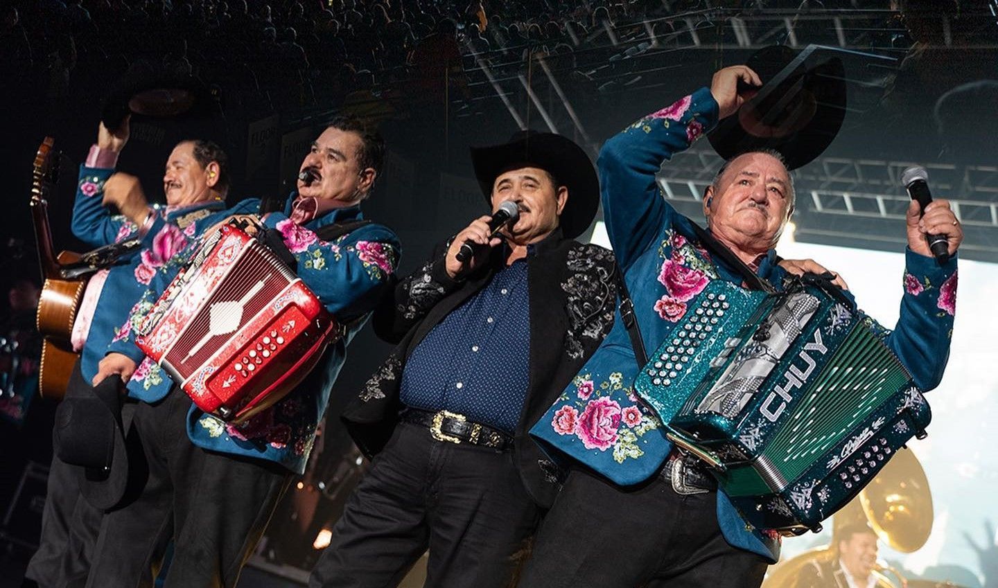 Huracanes del Norte en el teatro del pueblo de la Feria Pachuca 2023