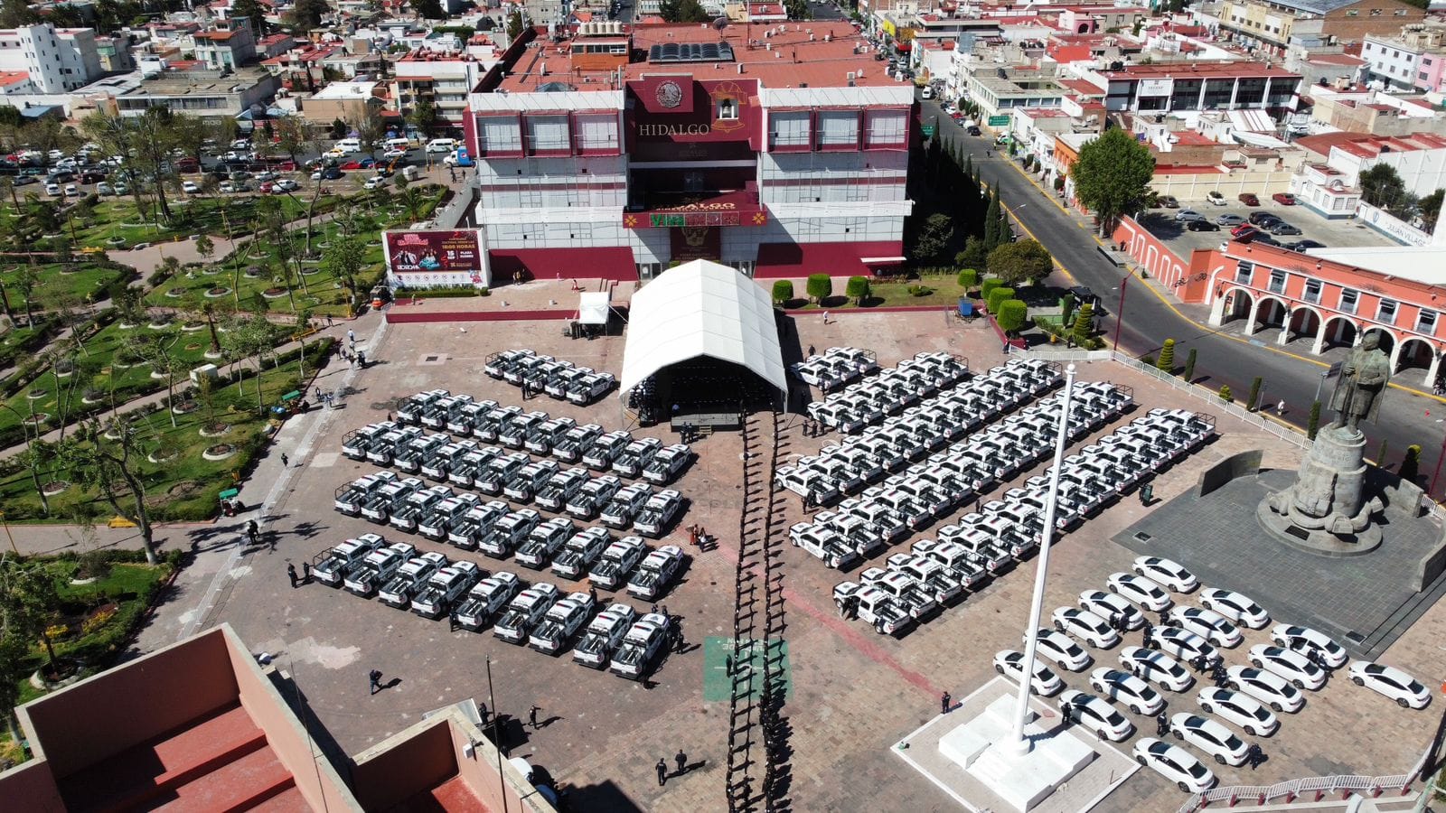 Entregan 145 unidades para la Policía Estatal