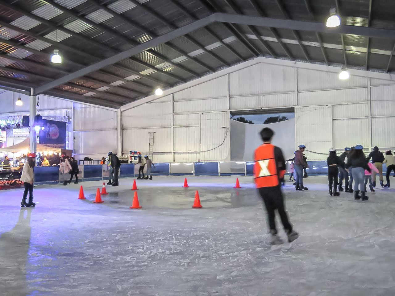 Disfruta de la pista de hielo en la Feria de San Francisco Pachuca Hidalgo