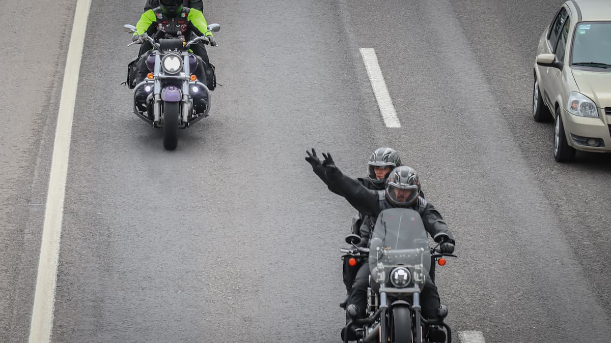 Promueve SSH campañas entre motociclistas para uso responsable del casco