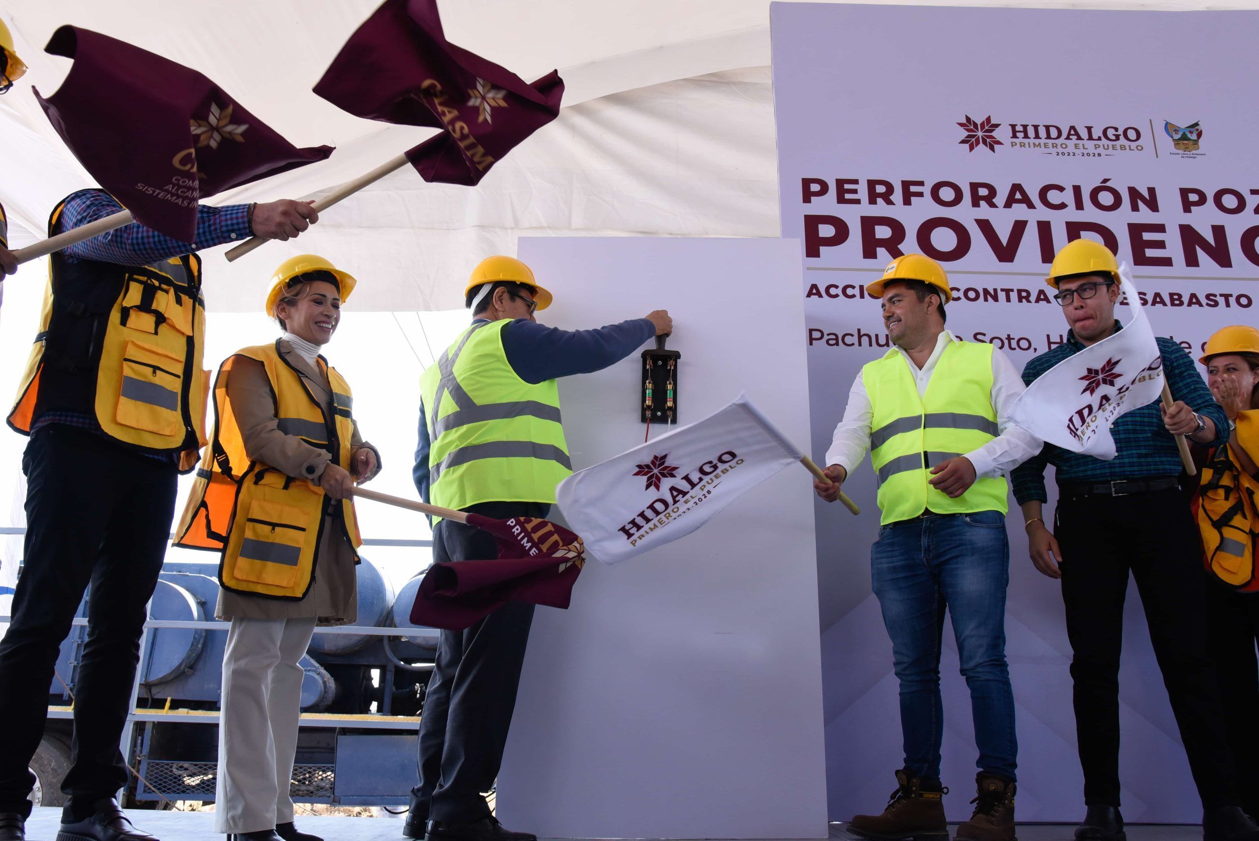 Comenzó perforación de pozo en Providencia; buscan contrarrestar el desabasto de agua