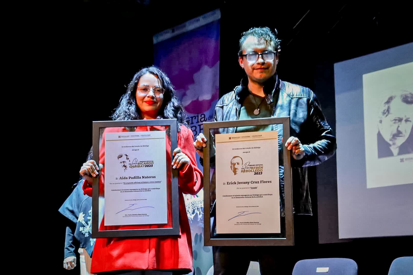 Jovany Cruz y Aída Padilla, ganadores de los Premios Estatales de Literatura 2023