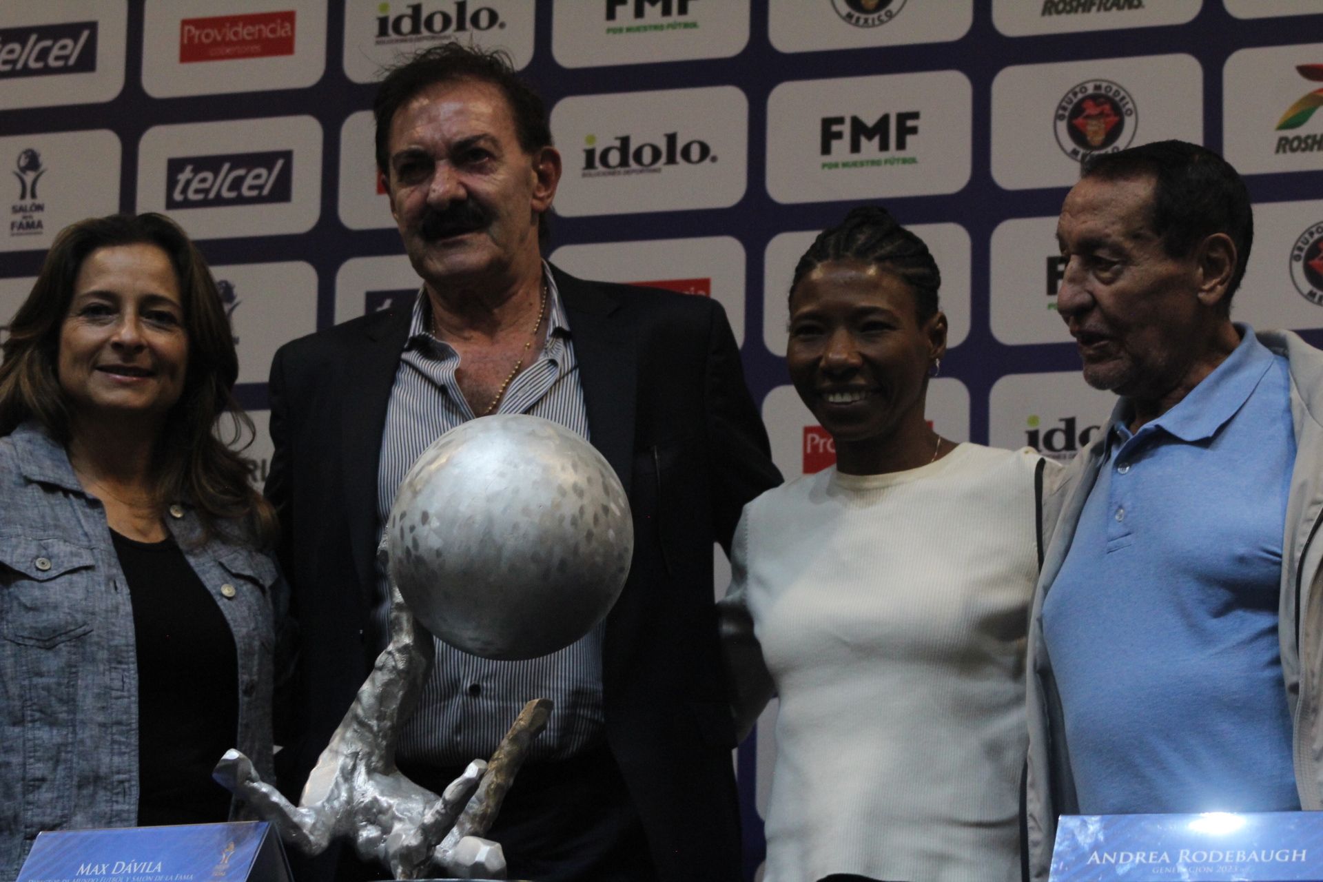 Pretinha y Andrea Rodebaugh valoran reconocimiento a futbol femenino