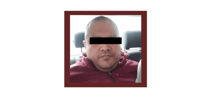 Tras defraudar a 15 personas, detienen a sujeto que se hacía pasar por servidor público