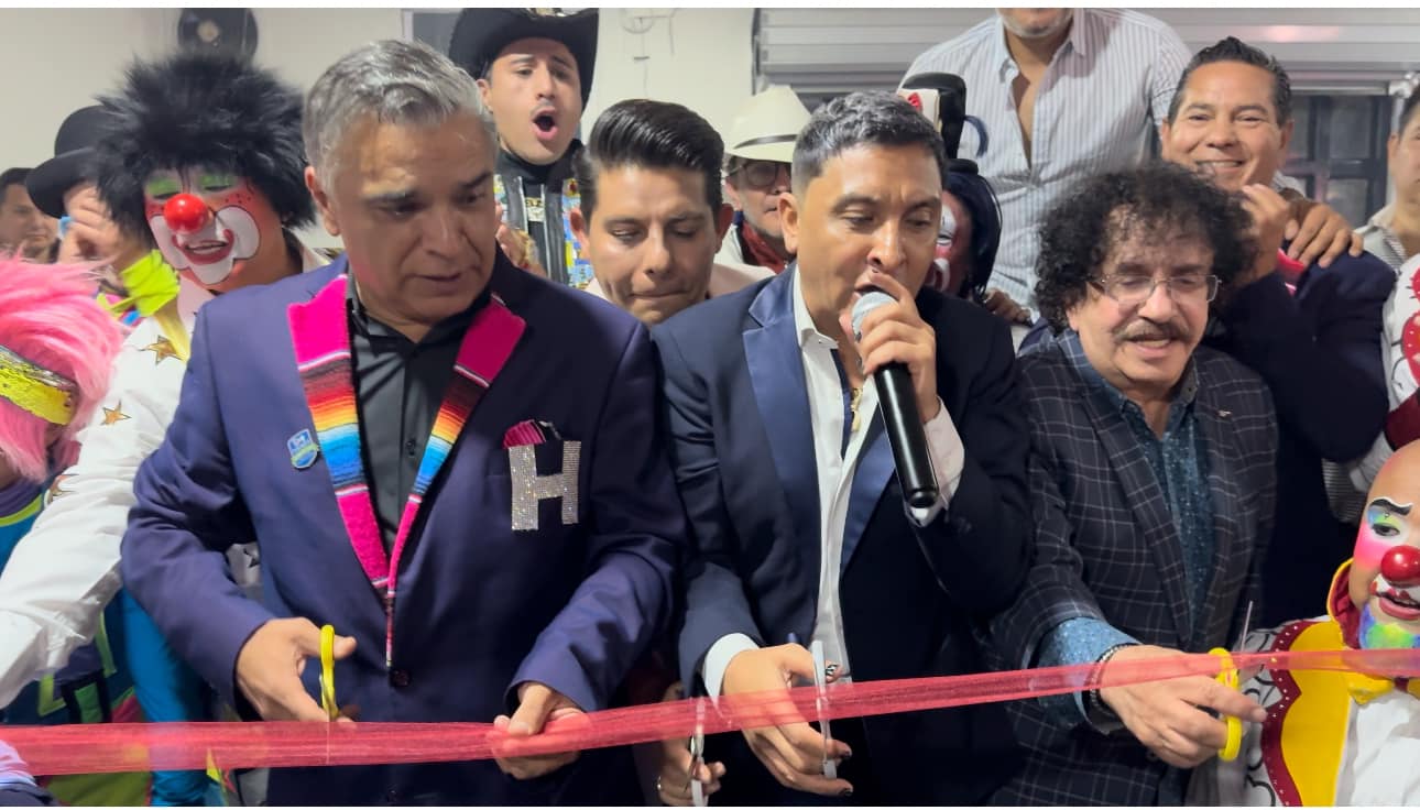 Huarachín y Huarachón tendrán cena-show para recibir 2024, en Pachuca
