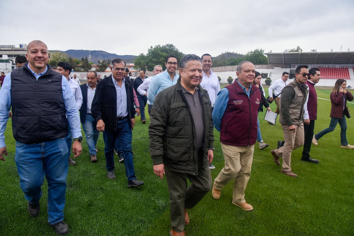 Entrega gobierno de Hidalgo rehabilitación del Complejo Deportivo Revolución Mexicana