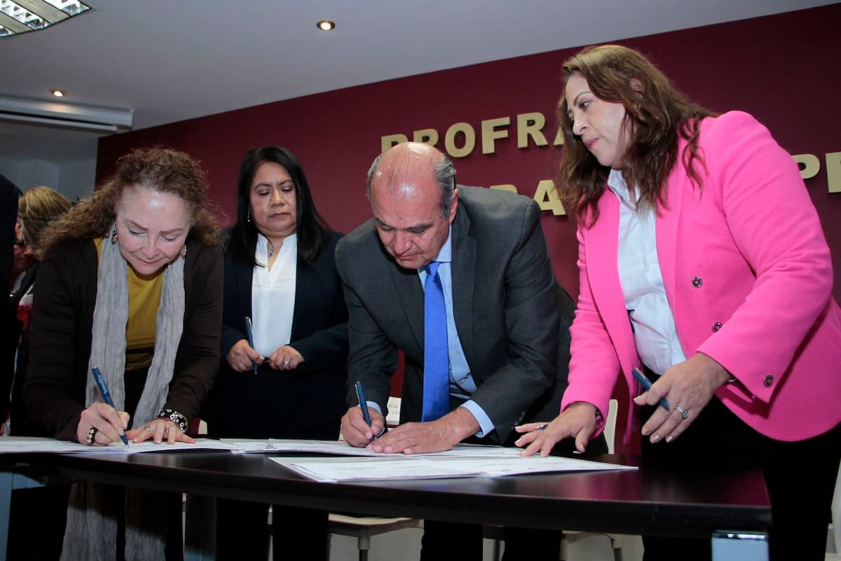 Firman convenio de colaboración SEPH, INE e IEEH