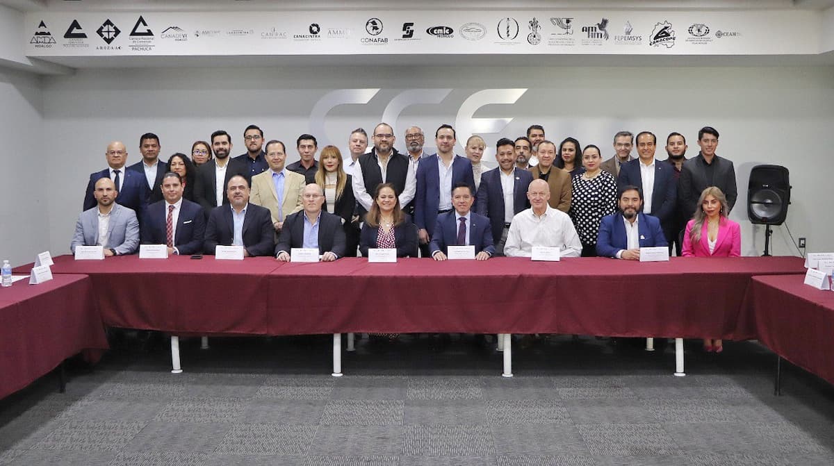 Empresas hidalguenses, con oportunidad de sumarse al Clúster Automotriz Metropolitano