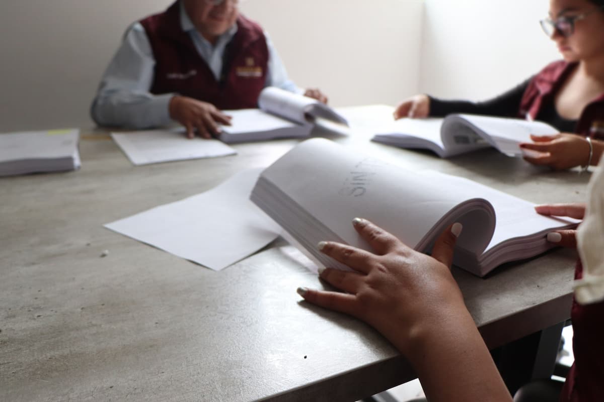 Deuda millonaria del gobierno de J.F.O.R. con el ISSSTE, afecta a trabajadores de la educación