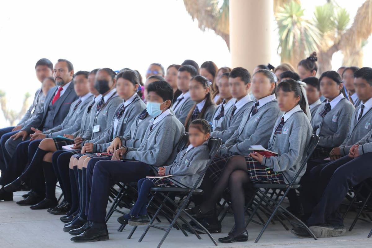 Secretaria de Educación Pública federal visitó escuela de Hidalgo