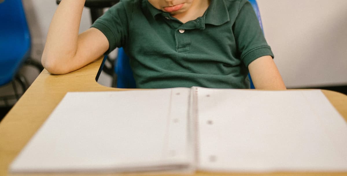 Pide SSH a padres mantener alerta ante el bullying