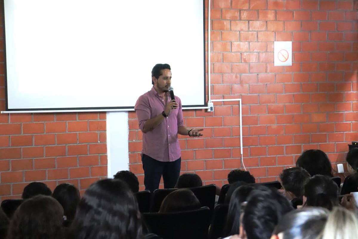 Ofrecen conferencias y talleres especializadas para juventud en Hidalgo