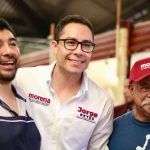 Compromete Jorge Reyes respaldo a comercio local en Pachuca