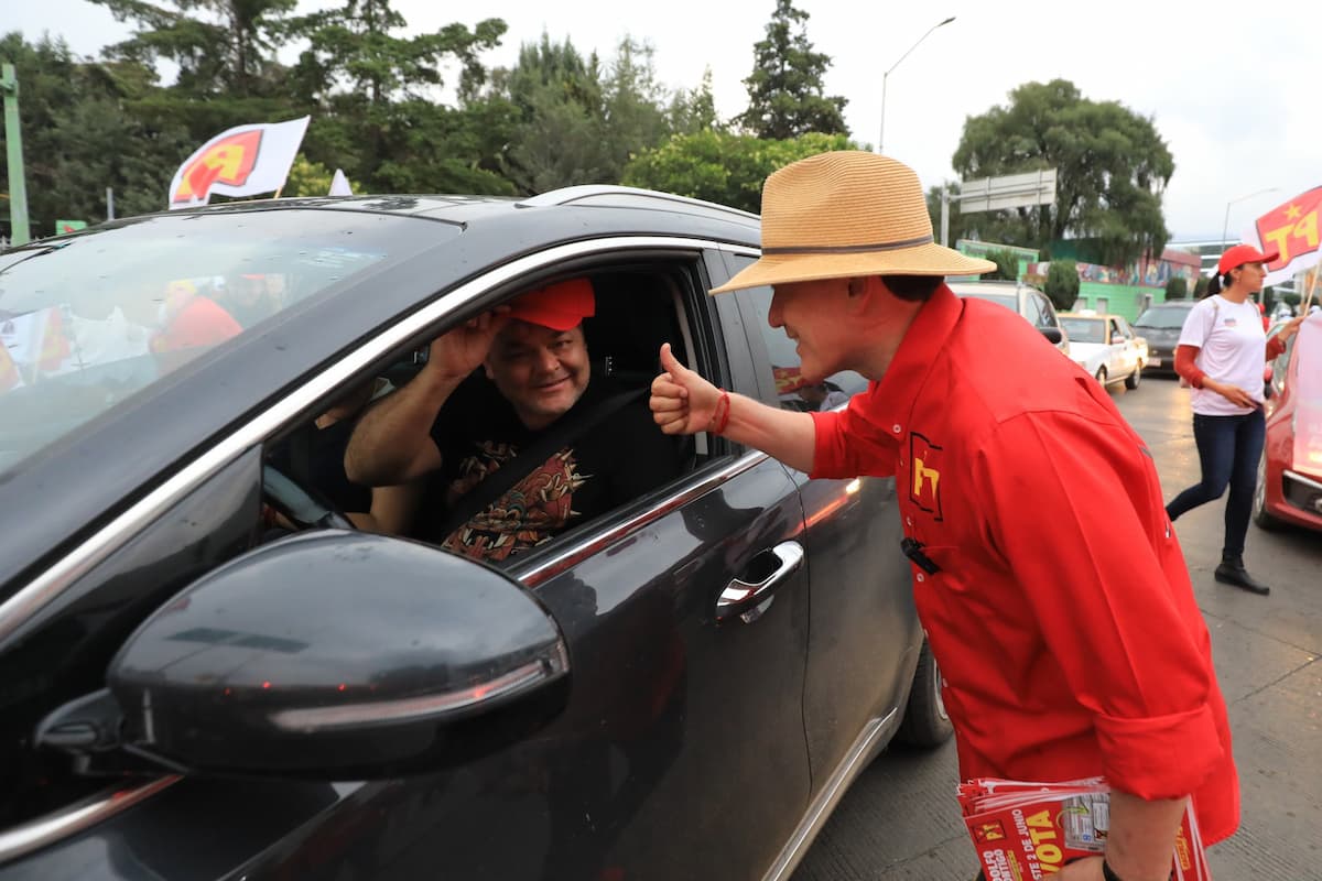 Cierra Adolfo Pontigo campaña con Marea Roja