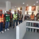 La Secretaría de la Contraloría recibió a estudiantes, a fin de conocer las instalaciones del laboratorio de Análisis y Verificación de Materiales de Construcción que se usa para la supervisión en obras públicas a nivel estatal.