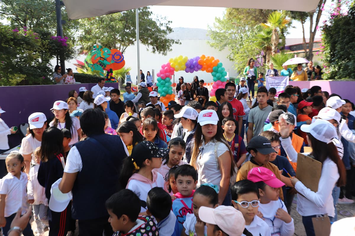 DIF Hidalgo se suma a la Encuesta Nacional ¿Me Escuchas? 2024