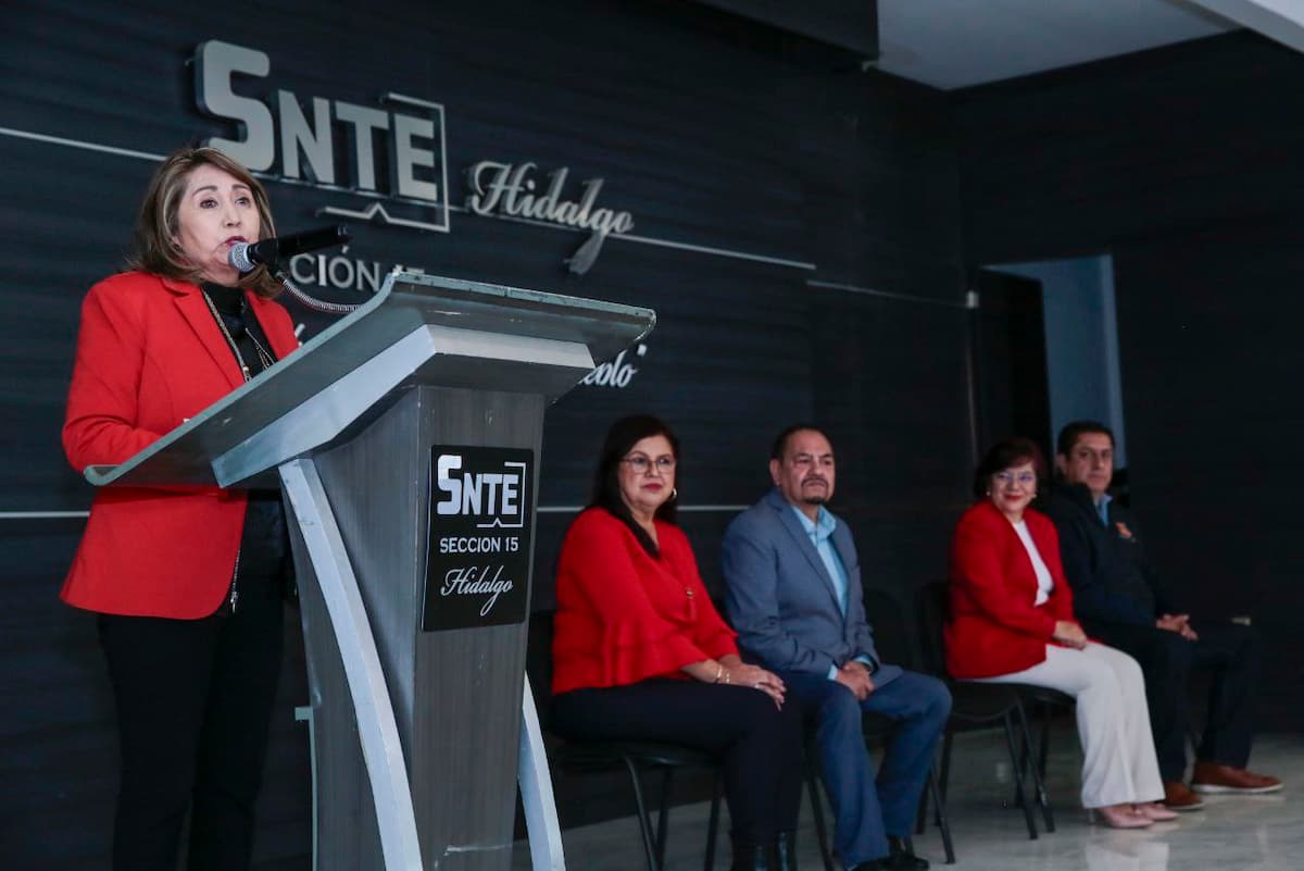 Docentes y directivos refuerzan habilidades socioemocionales con taller