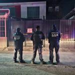 Detienen a dos personas por presunto narcomenudeo, en Pachuca