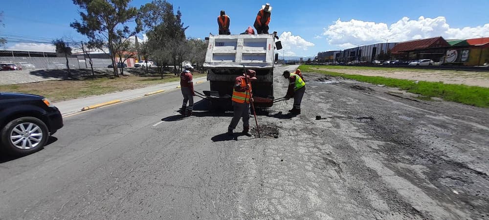 SIPDUS inició bacheo de carreteras estatales en Zona Metropolitana de Pachuca