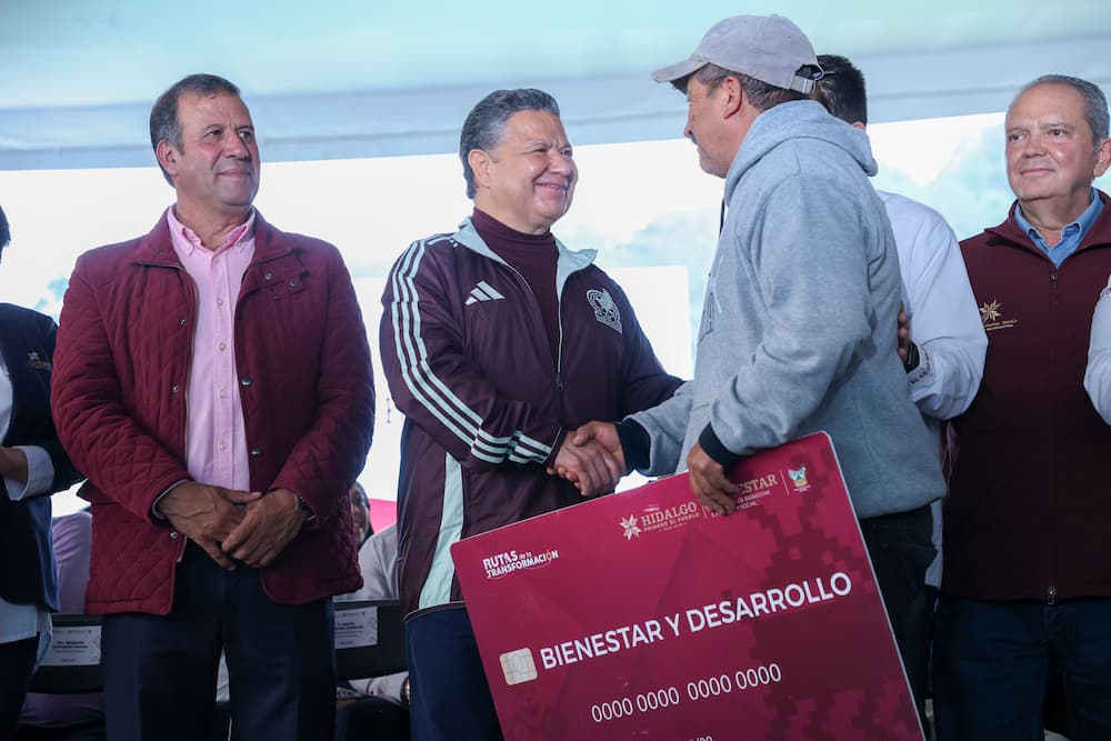 Trabajamos para emparejar el piso: Julio Menchaca