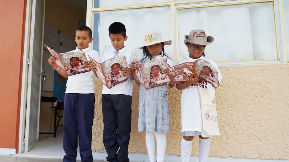 IHE difunde programa Cazadores de Saberes en escuelas de Educación Básica