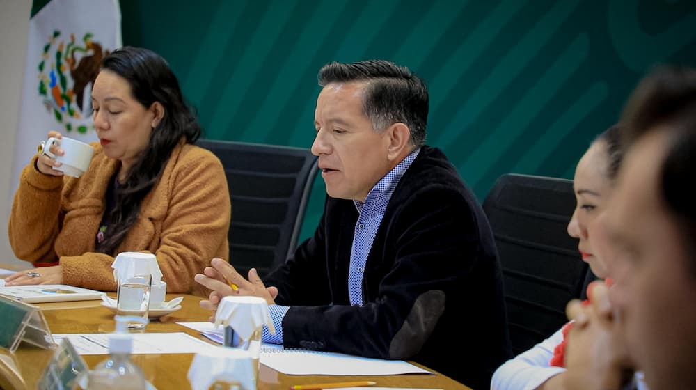 Autoridades acuerdan garantizar suministro de agua en Emiliano Zapata
