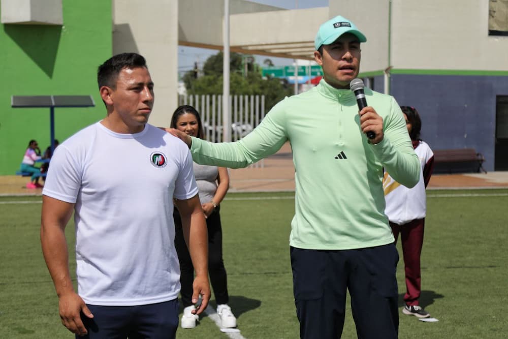 Encabeza Jorge Reyes primera activación física
