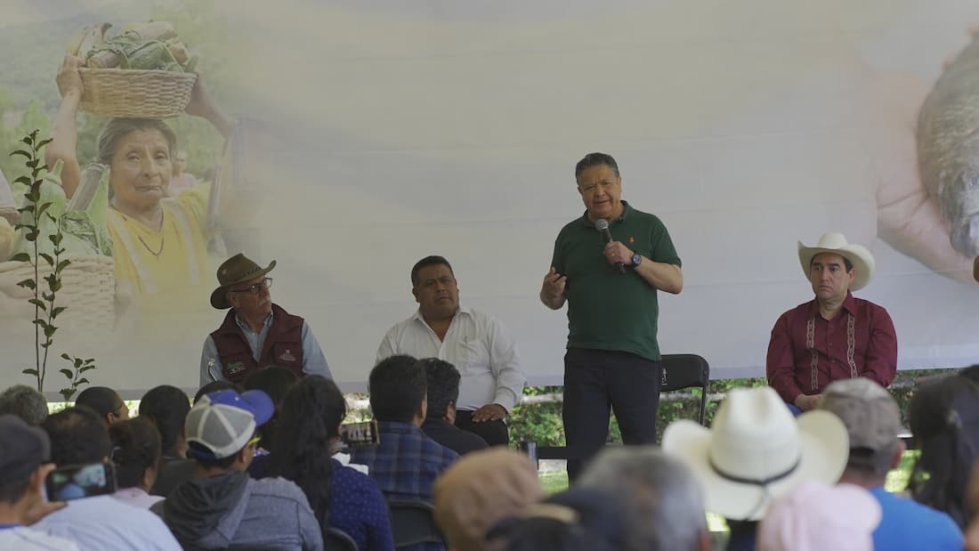 En Hidalgo atendemos lo urgente sin dejar de ver lo importante: Julio Menchaca