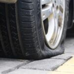 Extorsionan en calles de Pachuca con supuestas fallas en llantas