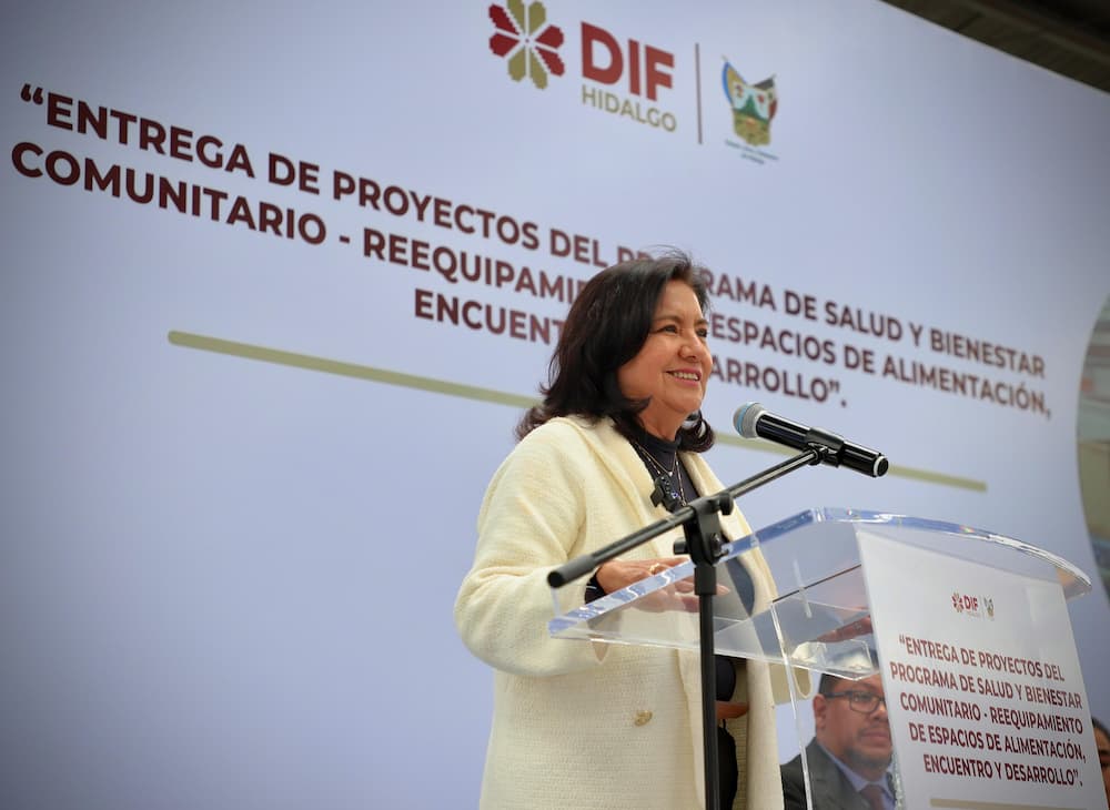 Edda Vite entrega proyectos productivos a 33 municipios