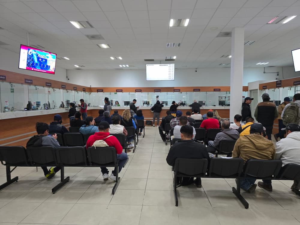 Contribuyentes con adeudos aprovechan ahorros en Tenencia Vehicular