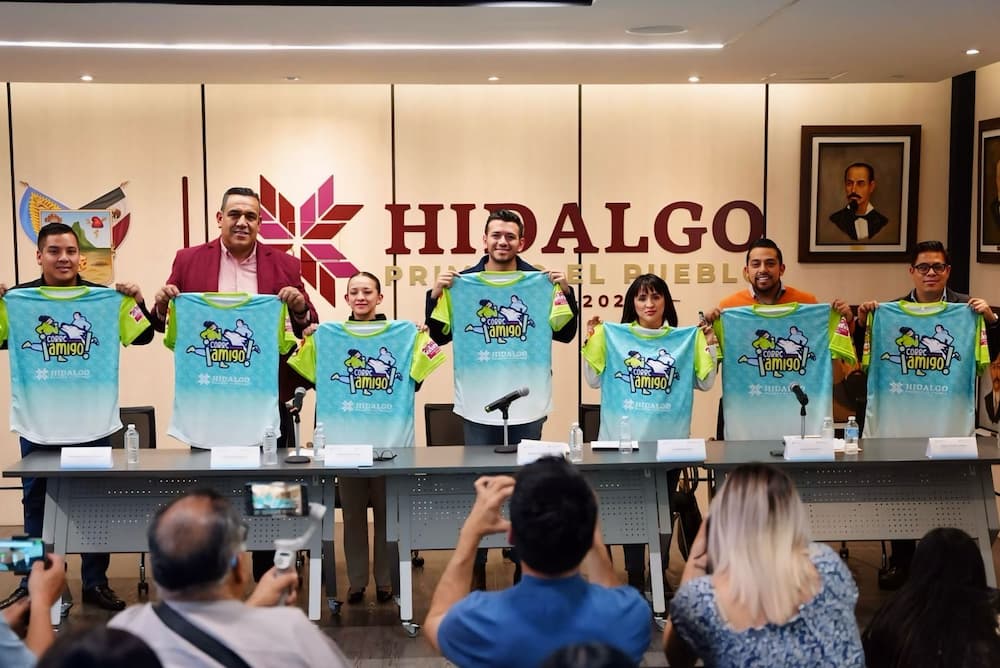 Gobierno de Hidalgo presenta playera para la carrera Corre con tu Amigo