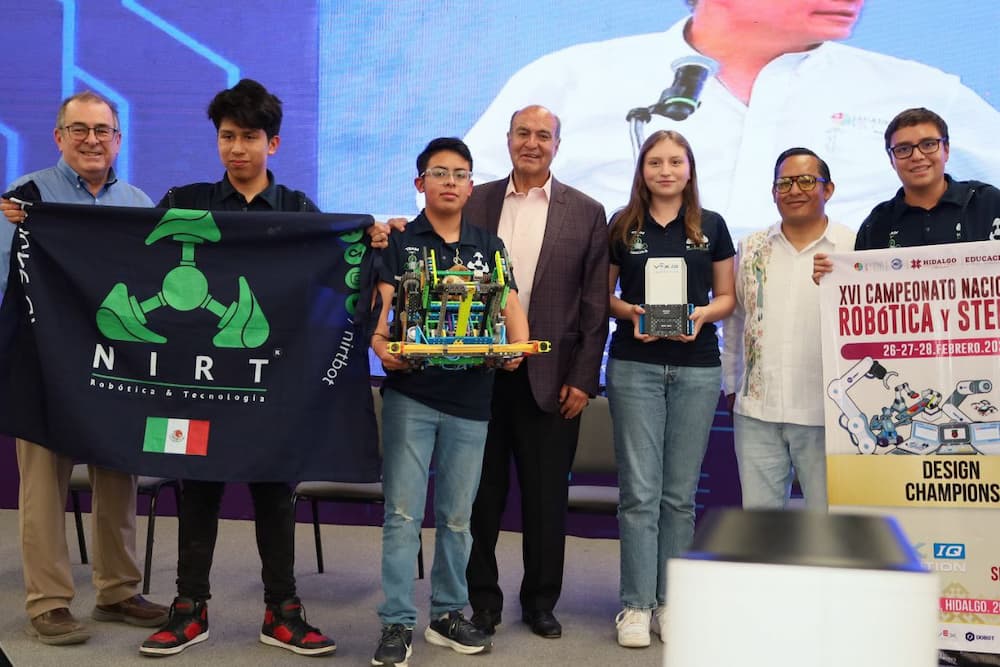 Premian a 50 participantes del Campeonato Nacional de Robótica y STEM 2025