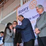 Entregan 246 lentes a estudiantes de Mineral del Chico
