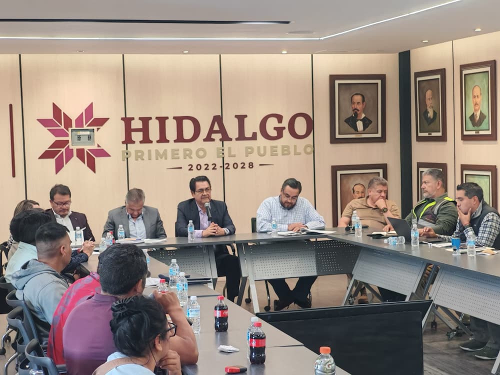 Dialogaron autoridades con pobladores del Valle del Mezquital