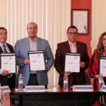 Firman SEPH e ICATHI convenio para otorgar becas María Bárbara Cajero López