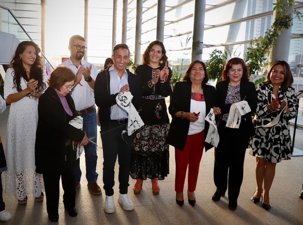 Edda Vite inaugura la exposición Linaje Femenino: Raíces de Mujer