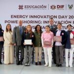 Entregan tabletas electrónicas a alumnas del Bachillerato Tecnológico de la Casa de la Mujer Hidalguense