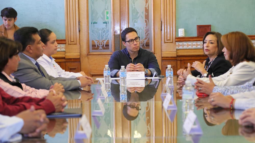 Ayuntamiento de Pachuca firma convenio con la Asociación “En Familia Rompamos el Silencio” para atender a víctimas de violencia familiar extrema