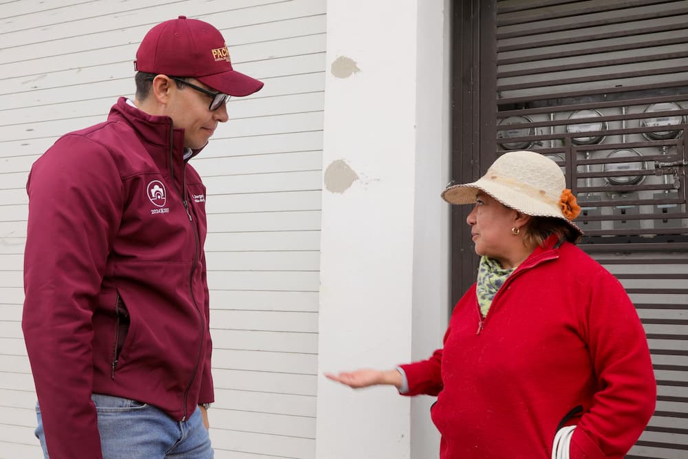Jorge Reyes refuerza la atención directa en colonias de Pachuca