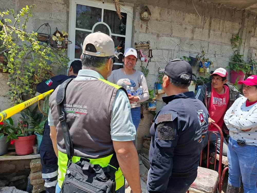 Despliegan apoyo a población de Tezontepec de Aldama tras lluvias