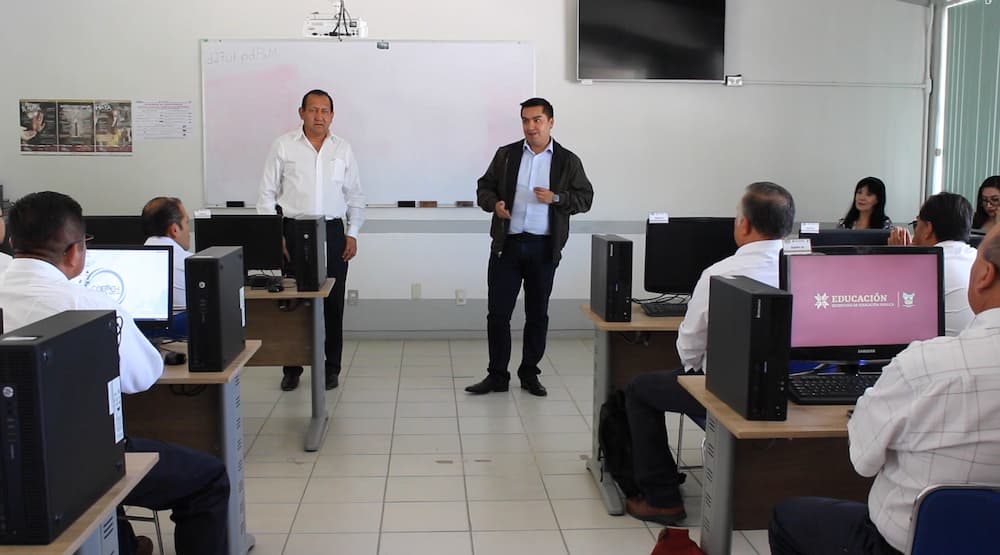 Cobaeh realiza mesas de trabajo para actualización docente