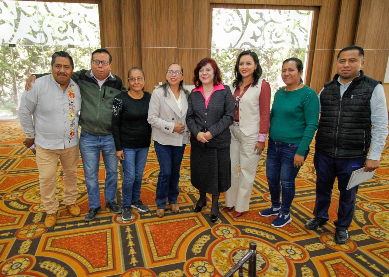 Imparte SEPH taller de Metodologías Sociocríticas en Educación Preescolar Indígena