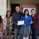 Entrega Natividad Castrejón tabletas a Telesecundarias de San Agustín Tlaxiaca y Ajacuba