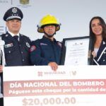 Reconocen a Bomberos con entrega de estímulos y ascensos 