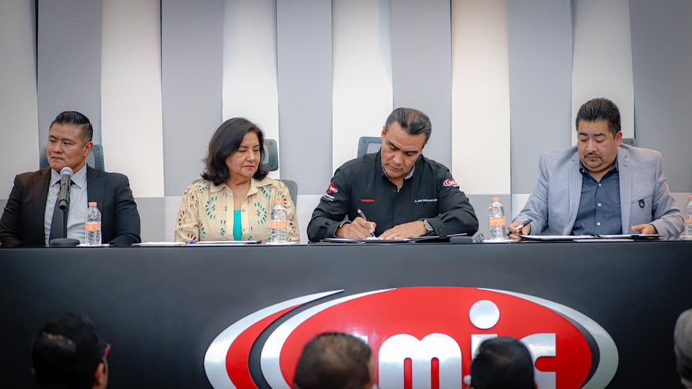 Mujeres hidalguenses reciben capacitación por alianza entre CMIC y DIF Hidalgo