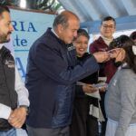Más de 21 mil estudiantes recibieron lentes gratuitos