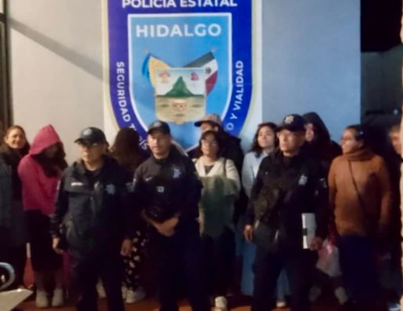 Policía Turística localiza a 20 personas extraviadas en el bosque de Mineral del Chico