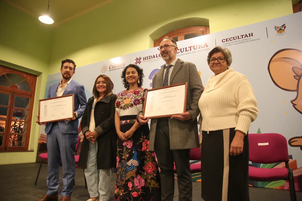 Entregan Premio Bellas Artes de Traducción Literaria Margarita Michelena