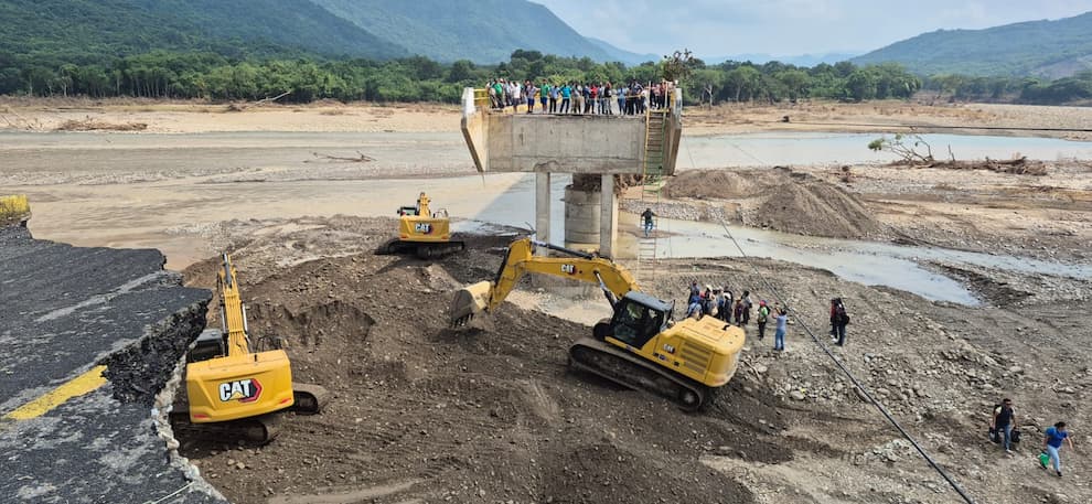Hidalgo restablece parcialmente la conectividad en la Sierra Otomí-Tepehua